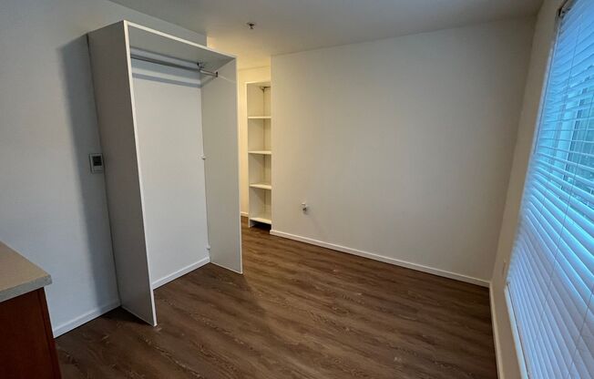 Studio, 1 bath, 185 sqft, $1,225, Unit 4304