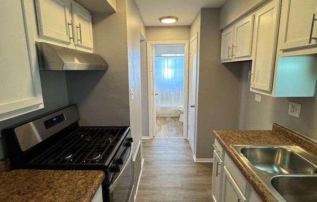 1 bed, 1 bath, $1,500, Unit 8216-8