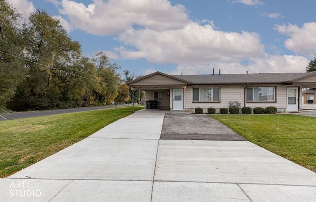 2 Bedroom, 1 Bathroom South Jordan Duplex