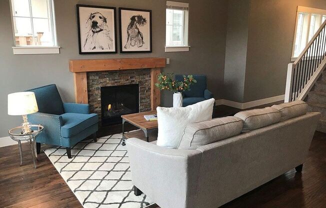 3 Bedroom + Flex Space in Central Location - Close to Old Mill!