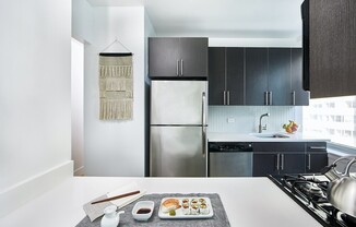 Studio, 1 bath, $3,700, Unit 530