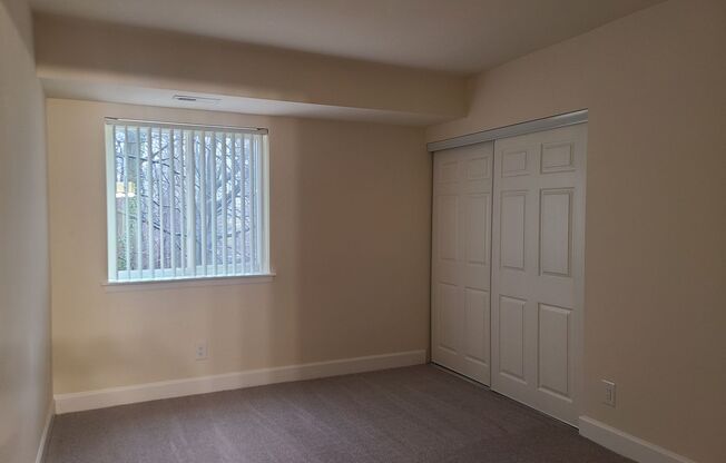 2 beds, 2 baths, 1,000 sqft, $1,990, Unit 14233 #103