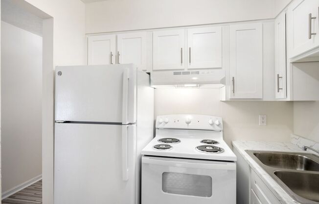 2 beds, 1 bath, 925 sqft, $950, Unit 4319-147