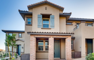 Brand New Summerlin Condo w/ Roof Top Deck!!