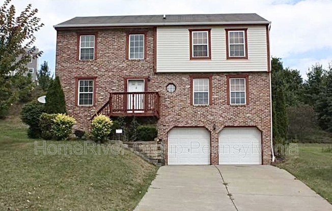 304 MOOSEHEAD DR