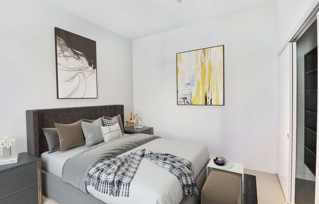 1 bed, 1 bath, 700 sqft, $2,350, Unit 302