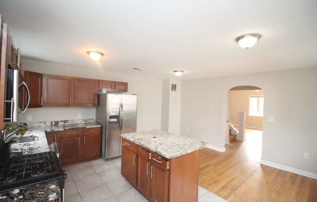 3 beds, 2 baths, $1,800