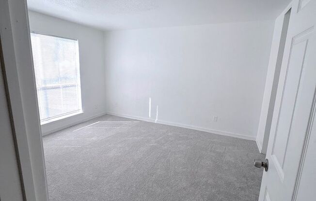 2 beds, 1.5 baths, $900, Unit # 1615