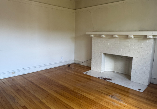 3915 FREMONT