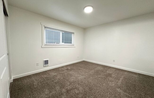 1 bed, 1 bath, 550 sqft, $1,355, Unit 29