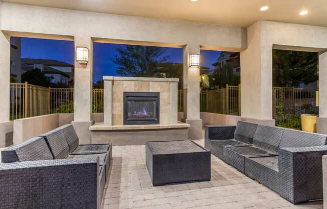 Outdoor Fireplace and Seating Area at Broadstone Towne Center, Albuquerque, New Mexico