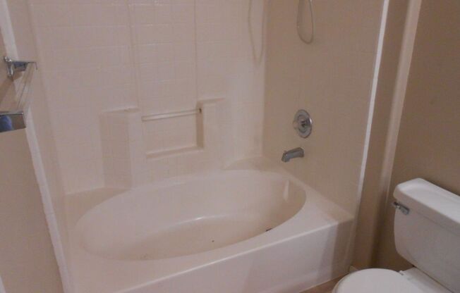 2 beds, 2 baths, $1,375
