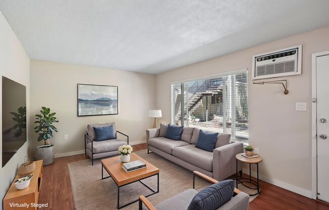 2 beds, 1 bath, 850 sqft, $1,600, Unit 4552