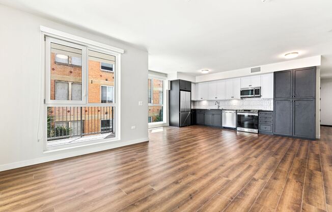 2 beds, 2 baths, 1,249 sqft, $4,275, Unit 613