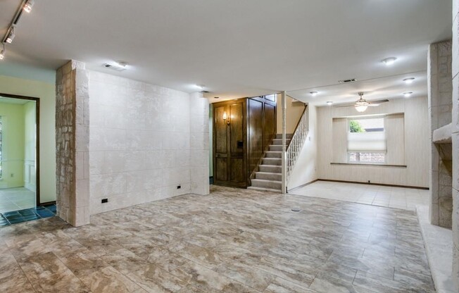 5109 LEDGESTONE DR