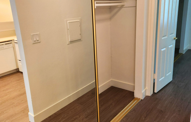 1 bed, 1 bath, 908 sqft, $2,450, Unit 312