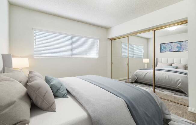 Welcome to  Riverside Drive Apartments