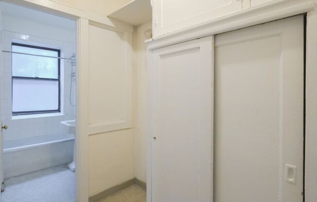 Studio, 1 bath, 510 sqft, $1,375, Unit 540-5C