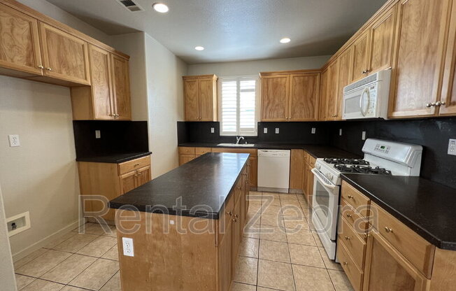 1359 RINCON DR
