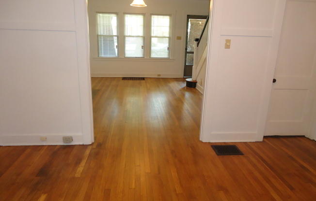 Great 3 bedroom, 2 story Duplex in Squirrel Hill