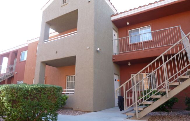 2 beds, 2 baths, $1,200, Unit # 2108