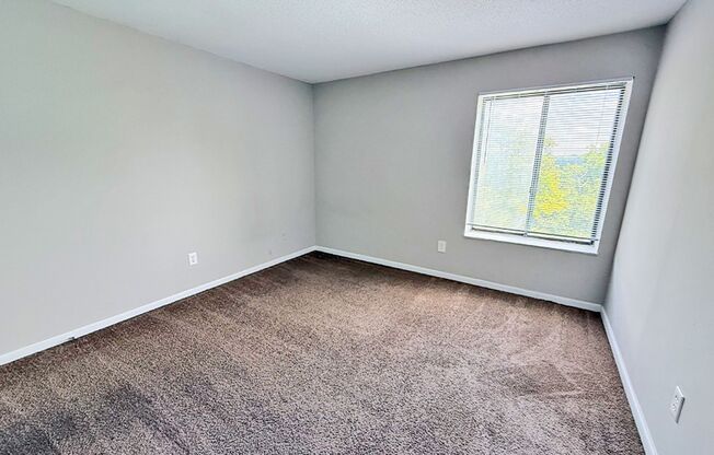 2 beds, 2 baths, 1,100 sqft, $1,395, Unit 1600-420