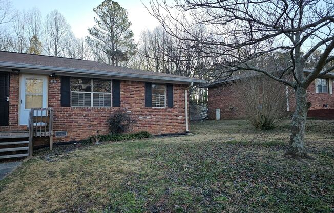 Newly renovated 2 bedroom, 1 bath duplex in Union City