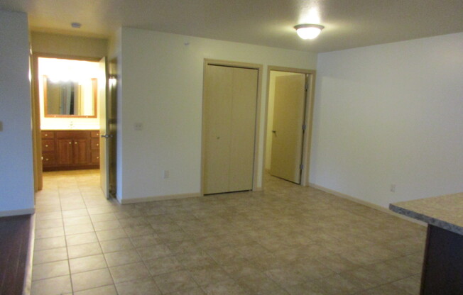 2 beds, 2 baths, 1,200 sqft, $1,495, Unit 3717-204