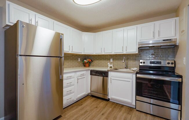 2 beds, 1.5 baths, 1,035 sqft, $1,530, Unit 7-610