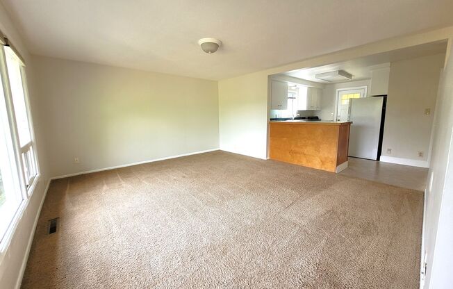 2 beds, 1 bath, $1,795