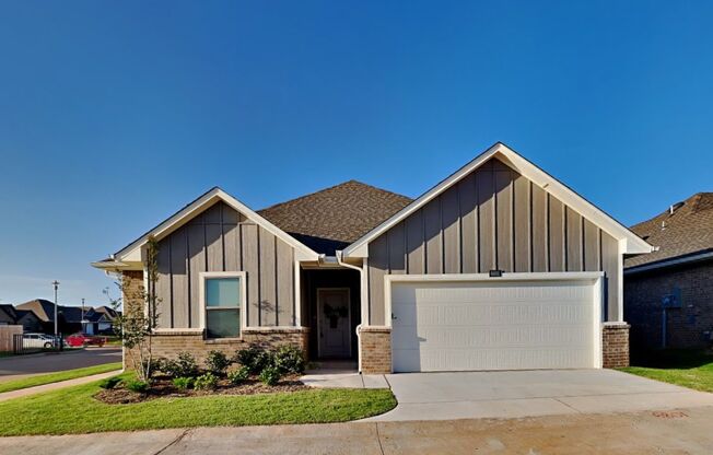 Luxury 3 Bedroom 2 Bathroom Cottage in Warr Acres 55+ Community (Gates Coming soon)