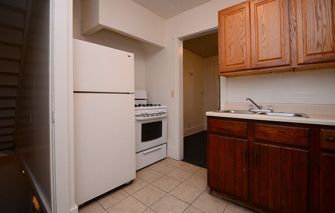 4058 BEDFORD AVE