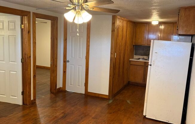 Lakeside Bungalows 1