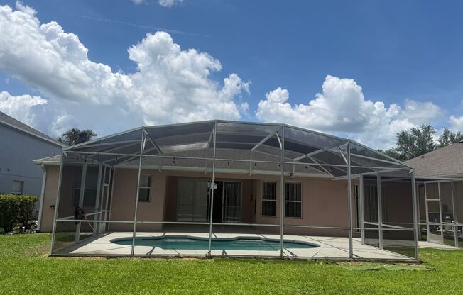 Beautiful Pool Home in Highlands Reserve Golf Community, Davenport