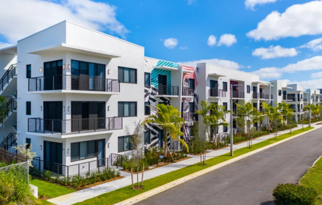 2 beds, 2 baths, 1,030 sqft, $3,050, Unit 2104