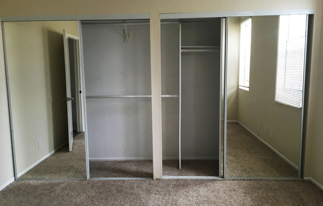 2 beds, 2 baths, 1,000 sqft, $2,654, Unit 213