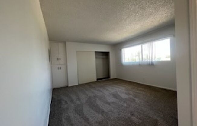 1 bed, 1 bath, $1,950, Unit 23