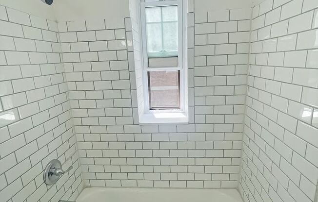 1 bed, 1 bath, 535 sqft, $1,090, Unit 103