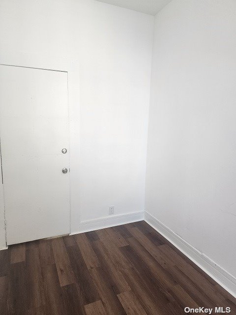 3 beds, 1 bath, 850 sqft, $4,000, Unit 3