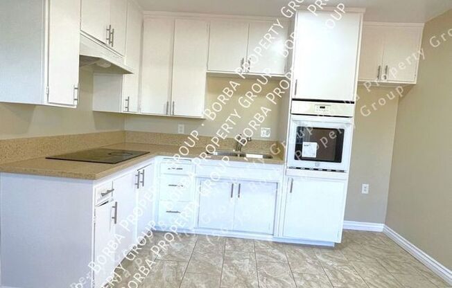 1130 Orizaba Ave