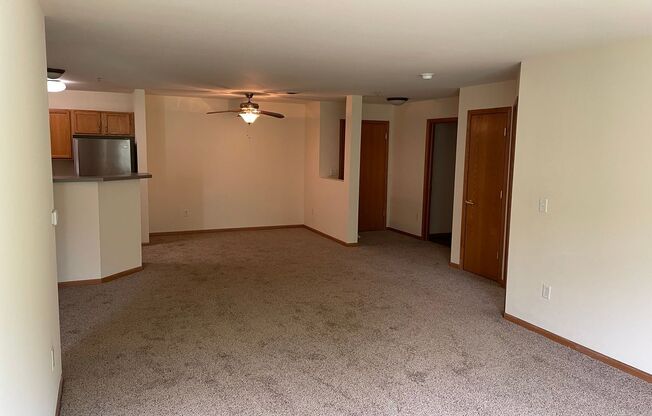 2 beds, 1 bath, 1,086 sqft, $1,620, Unit 925-108
