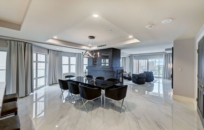 Modern High End Luxury Condo in Uptown Charlotte