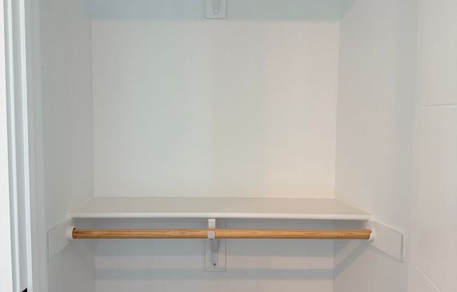 2 beds, 2 baths, 816 sqft, $4,320, Unit 609