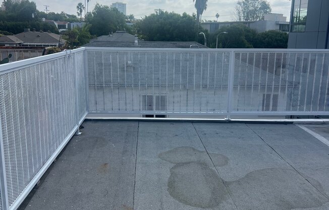 2125 2129 BEVERLY GLN
