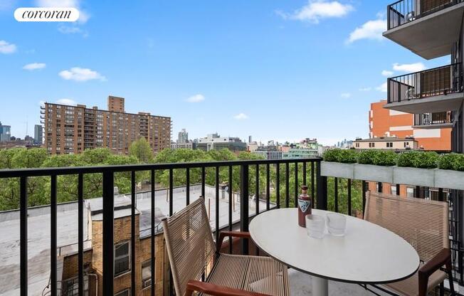 2 beds, 2 baths, $5,329, Unit 15H