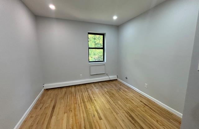 121 CARLTON AVE