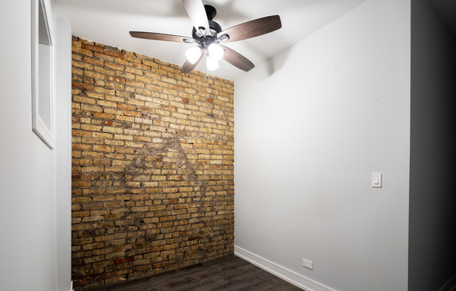 2 beds, 1 bath, 600 sqft, $2,550, Unit 6115-1st Floor