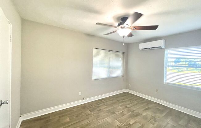 ADORABLE 2 BED WINTER PARK RENTAL HOME