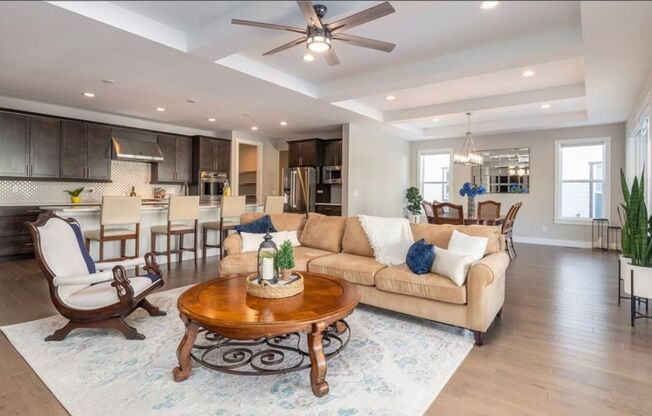 Gorgeous & Large 3 Bedroom 2 Bath Home with 3 Car Garage