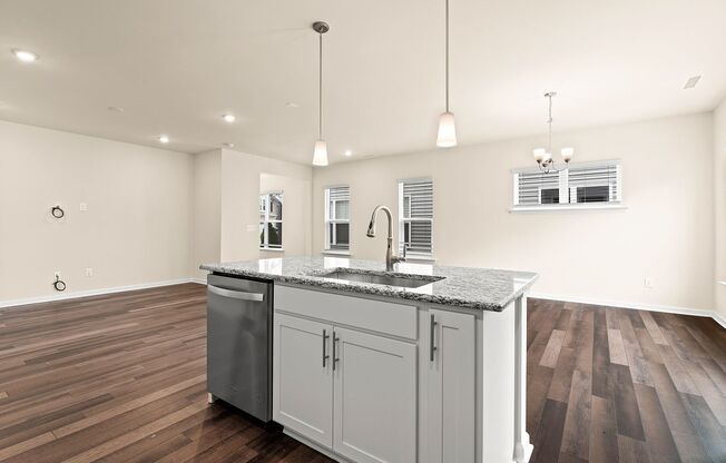 3 bedroom RTP Townhouse Available Now!